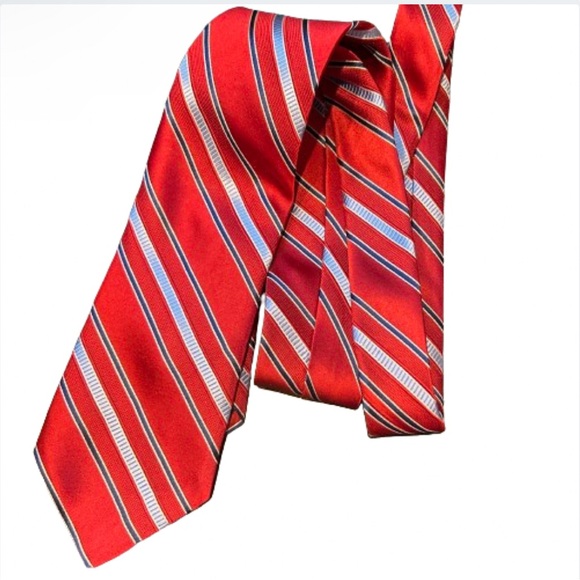 MICHAEL Michael Kors Silk Tie 61“L x 3.5“W • Red White & Blue Stripes - Picture 4 of 5